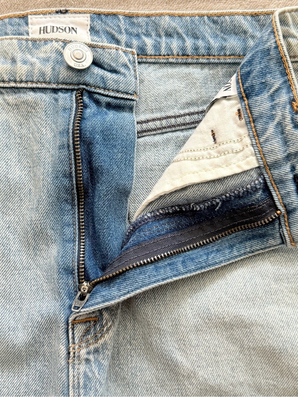 Hudson Denim skirt, blue color, shattered size 26 - Picture 3 of 11